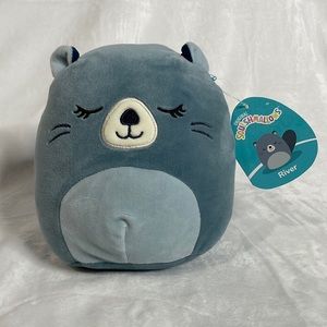 NWT Squishmallows River the Beaver